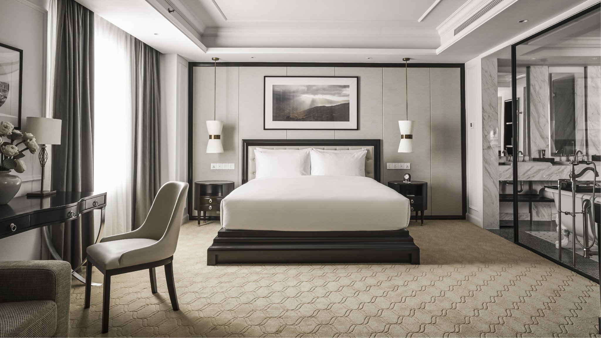 Junior Suite #1