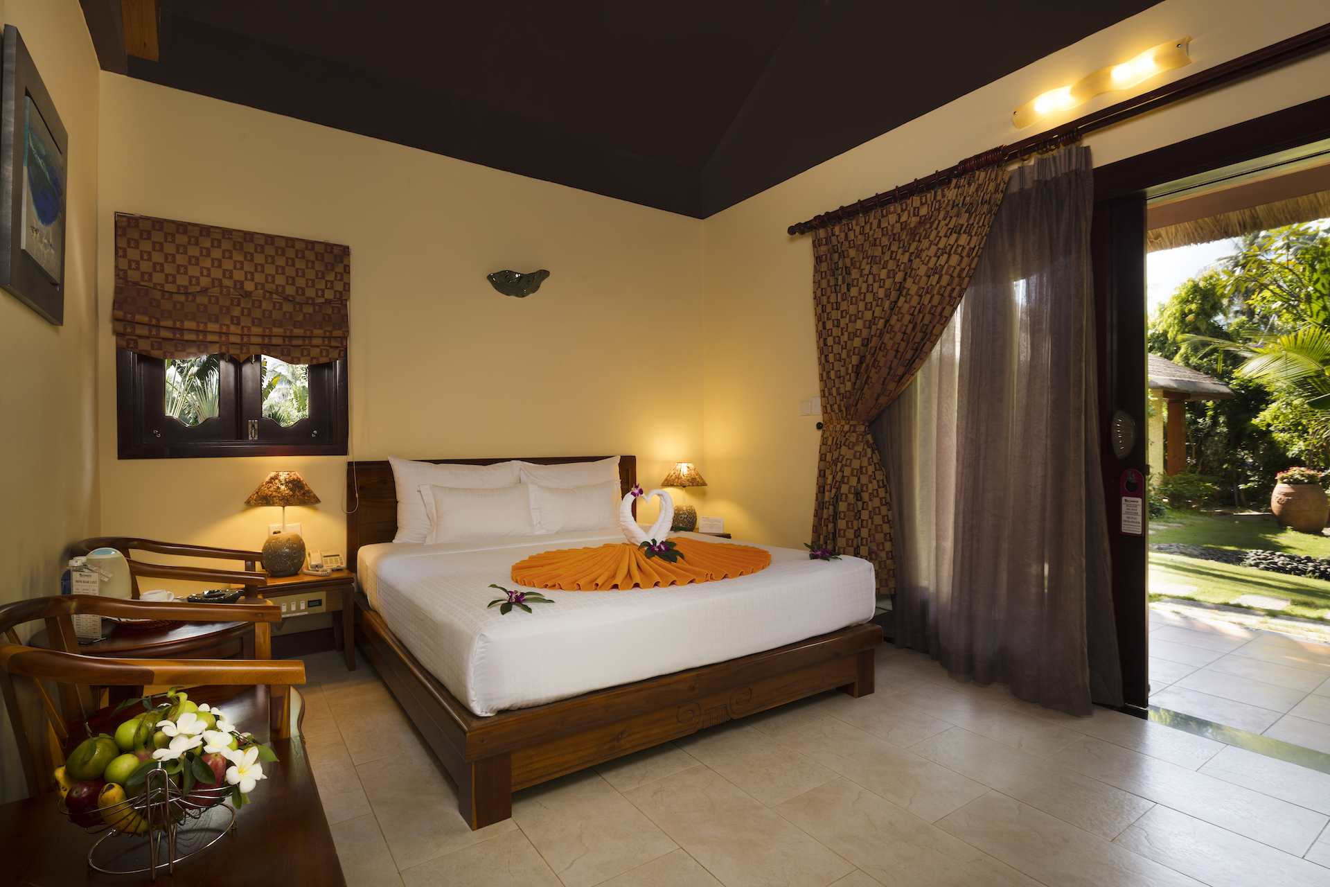 Bungalow Deluxe Beach Front #2