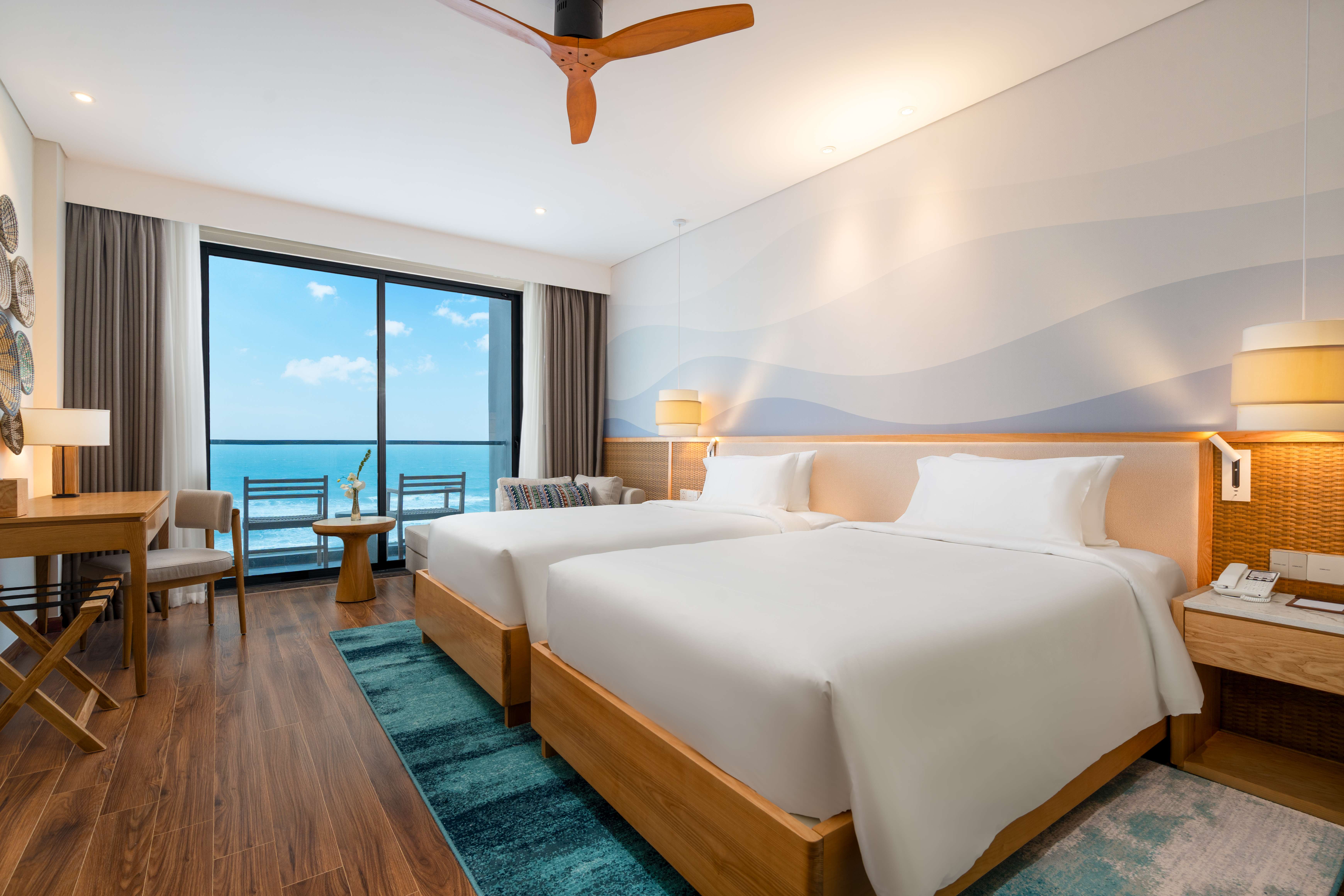 Superior Twin Seaview #1