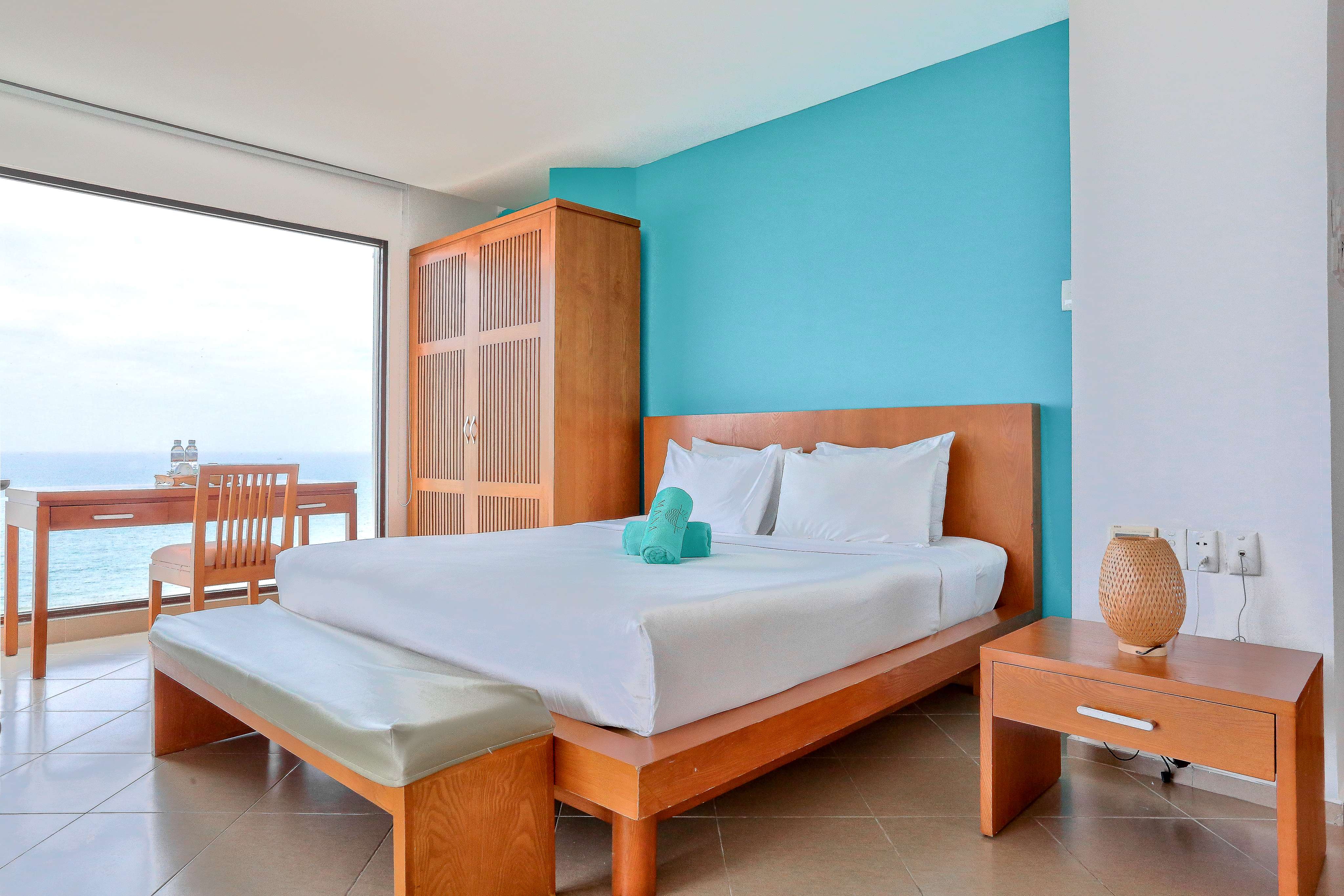 Family Penthouse Ocean Front #3